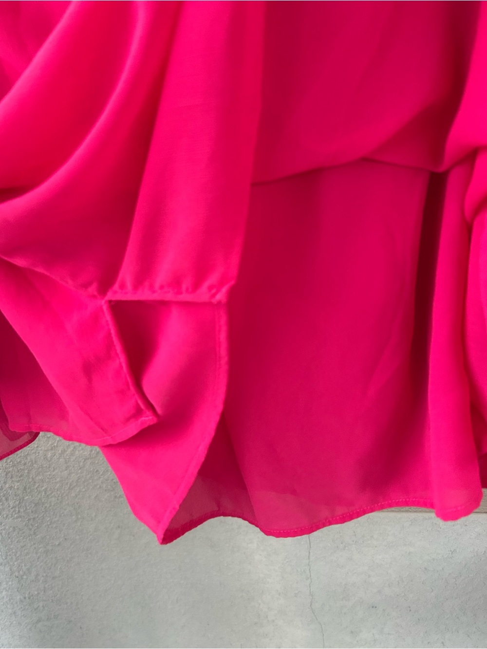 Vince Camuto Size 1X Pink Mock Neck Tiered Ruffle Sleeves Top Feminine NWT - Picture 7 of 8